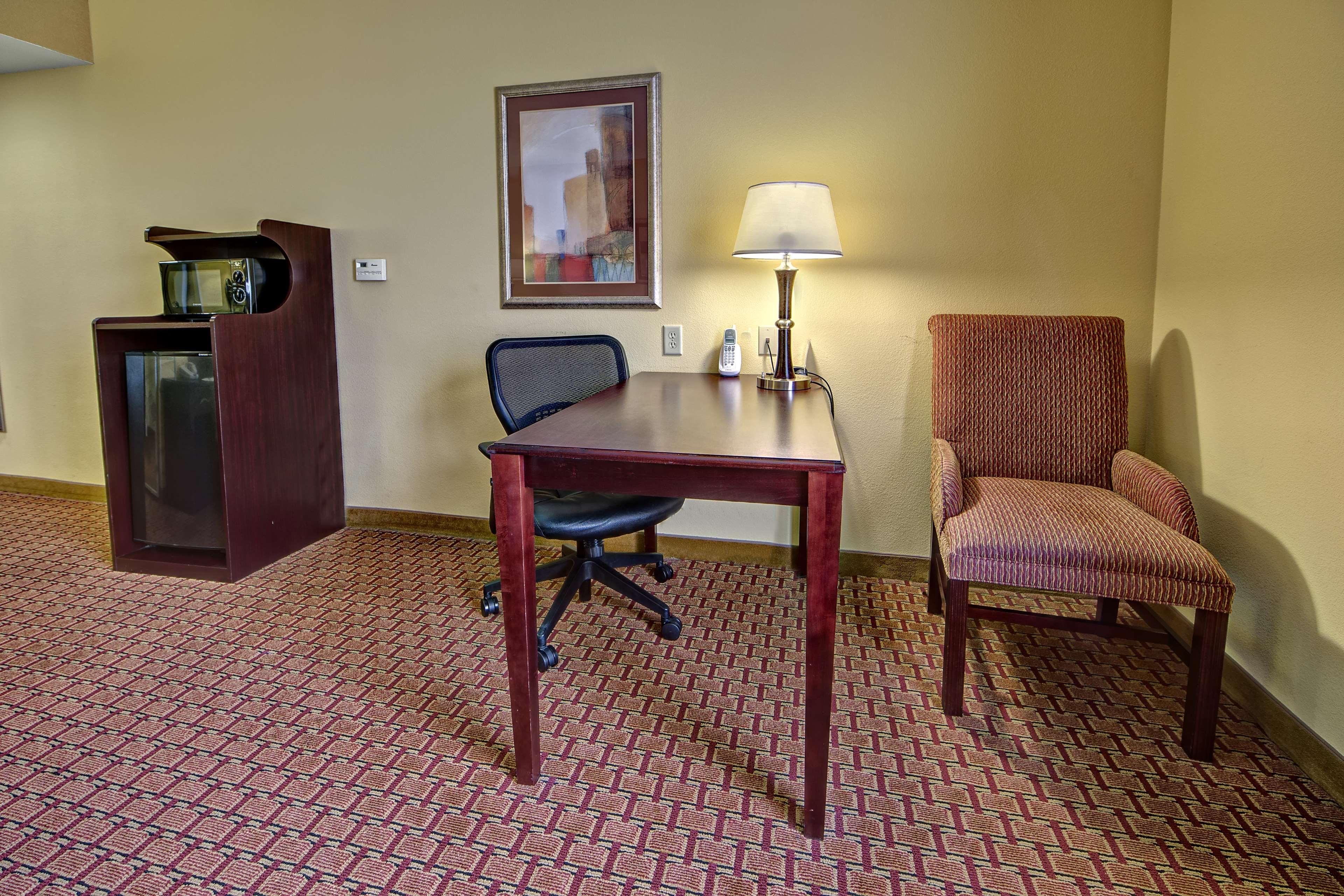 Hampton Inn Galax Bagian luar foto