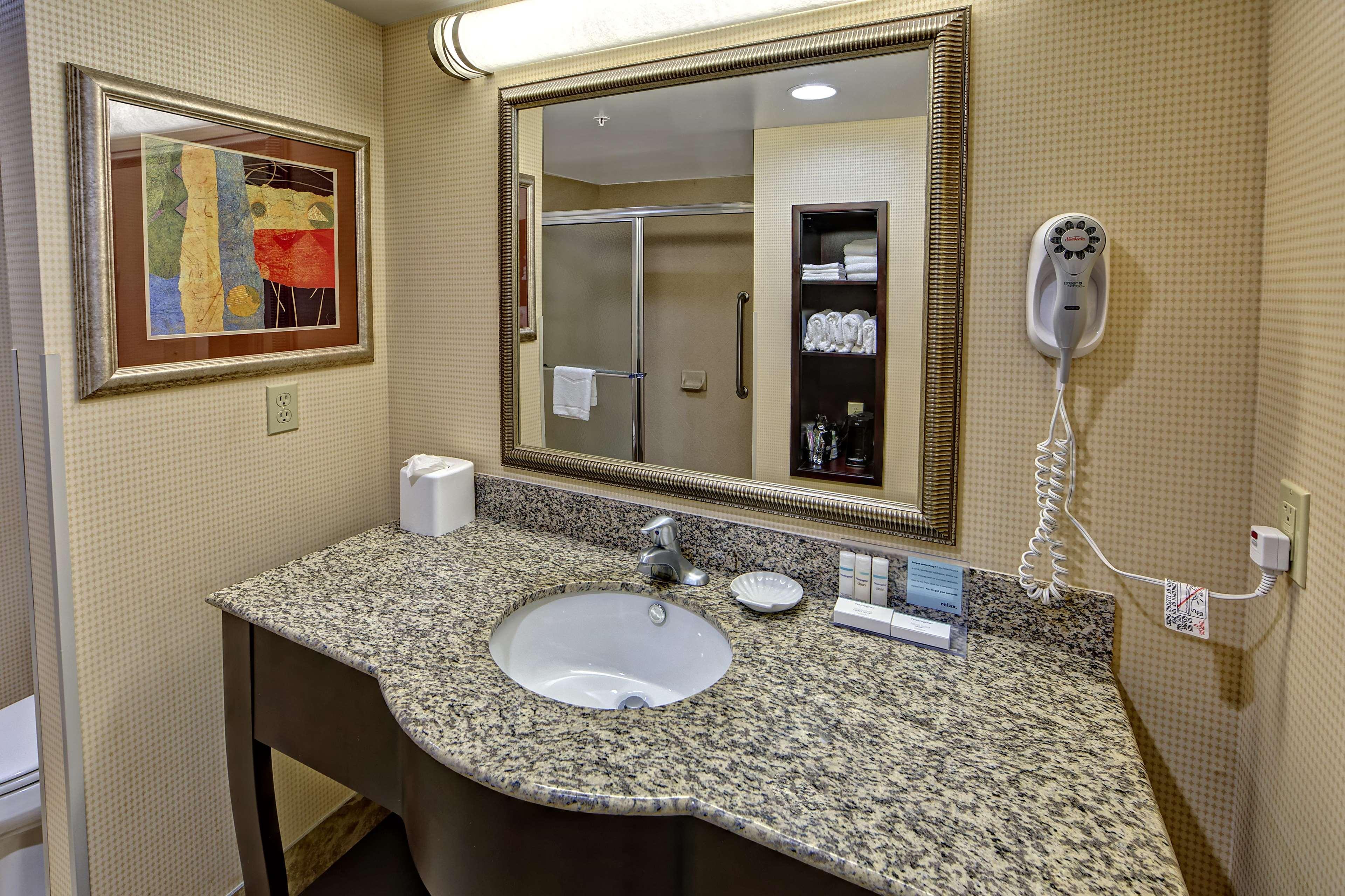 Hampton Inn Galax Bagian luar foto